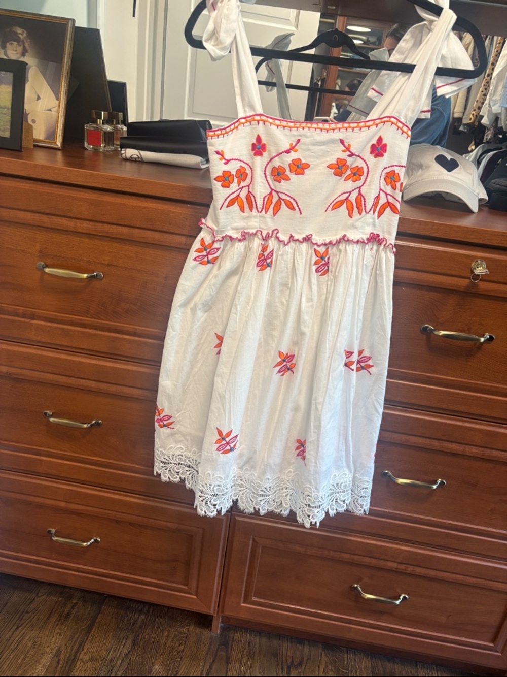 White Floral Embroidered Tie-Shoulder Casual Sundress